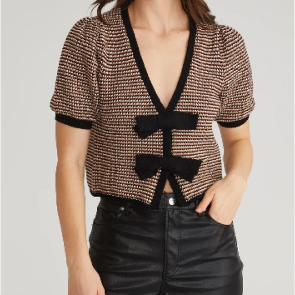 Chic Black and Brown Knit Cardigan